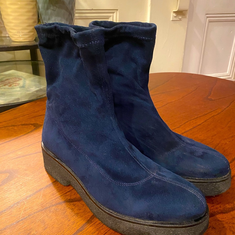 Velvet ankle boots good condition 👍